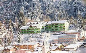 Hotel Costaverde ai Roni